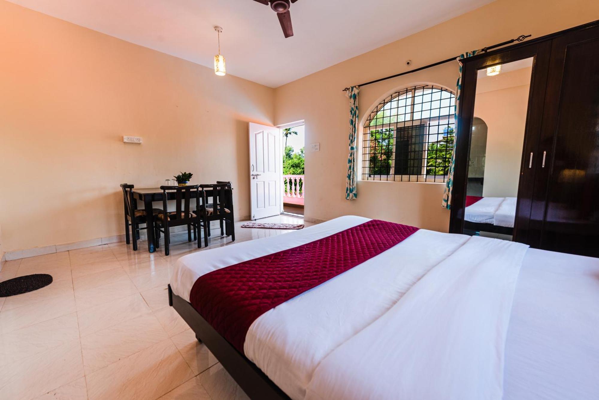Hotel La Paulo'S Near Beach Resort Морджим Экстерьер фото