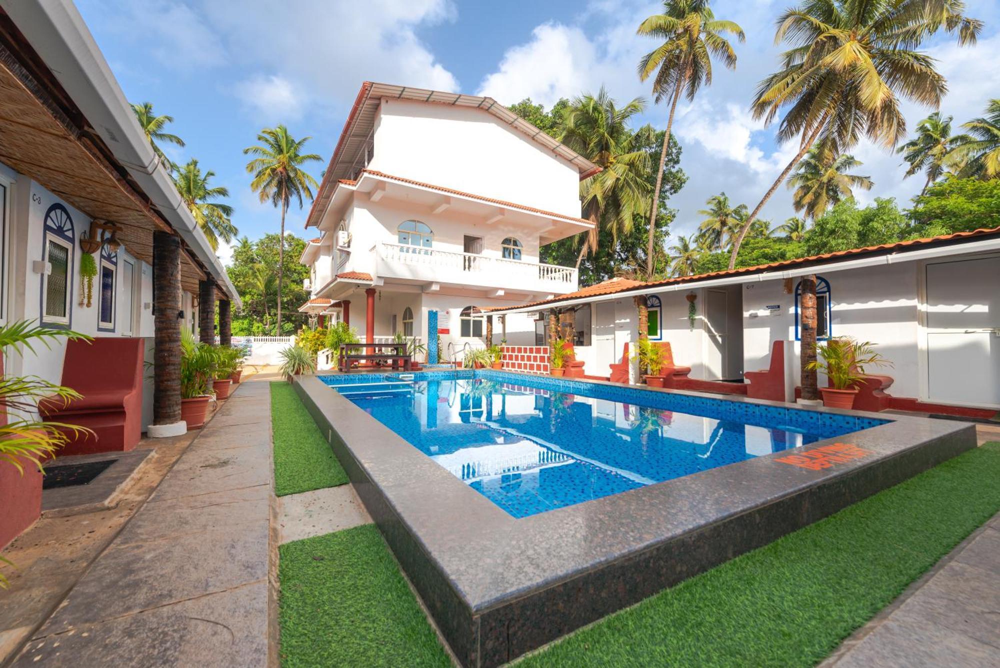 Hotel La Paulo'S Near Beach Resort Морджим Экстерьер фото