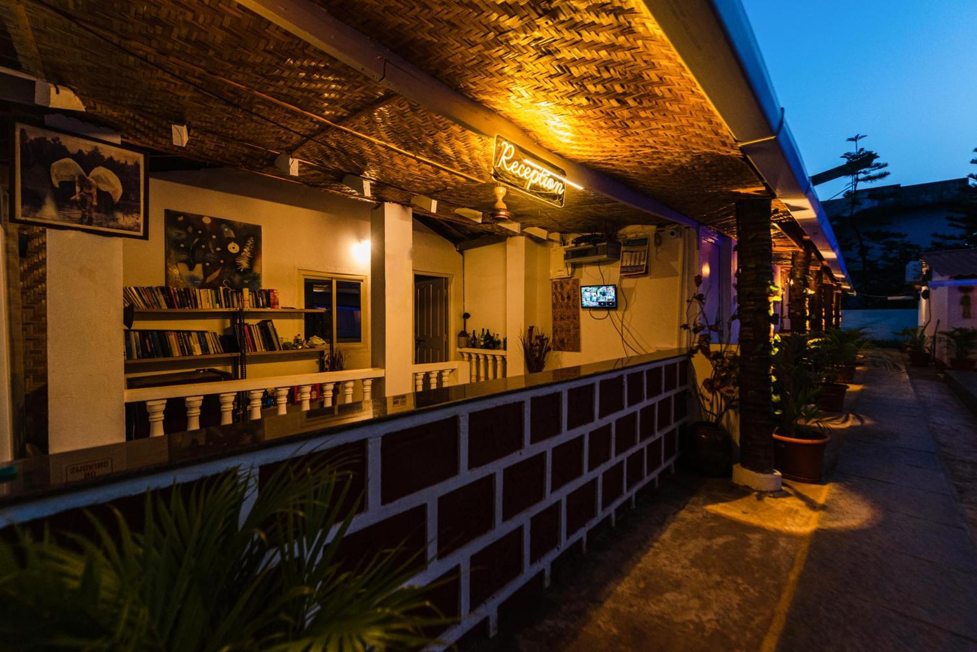 Hotel La Paulo'S Near Beach Resort Морджим Экстерьер фото
