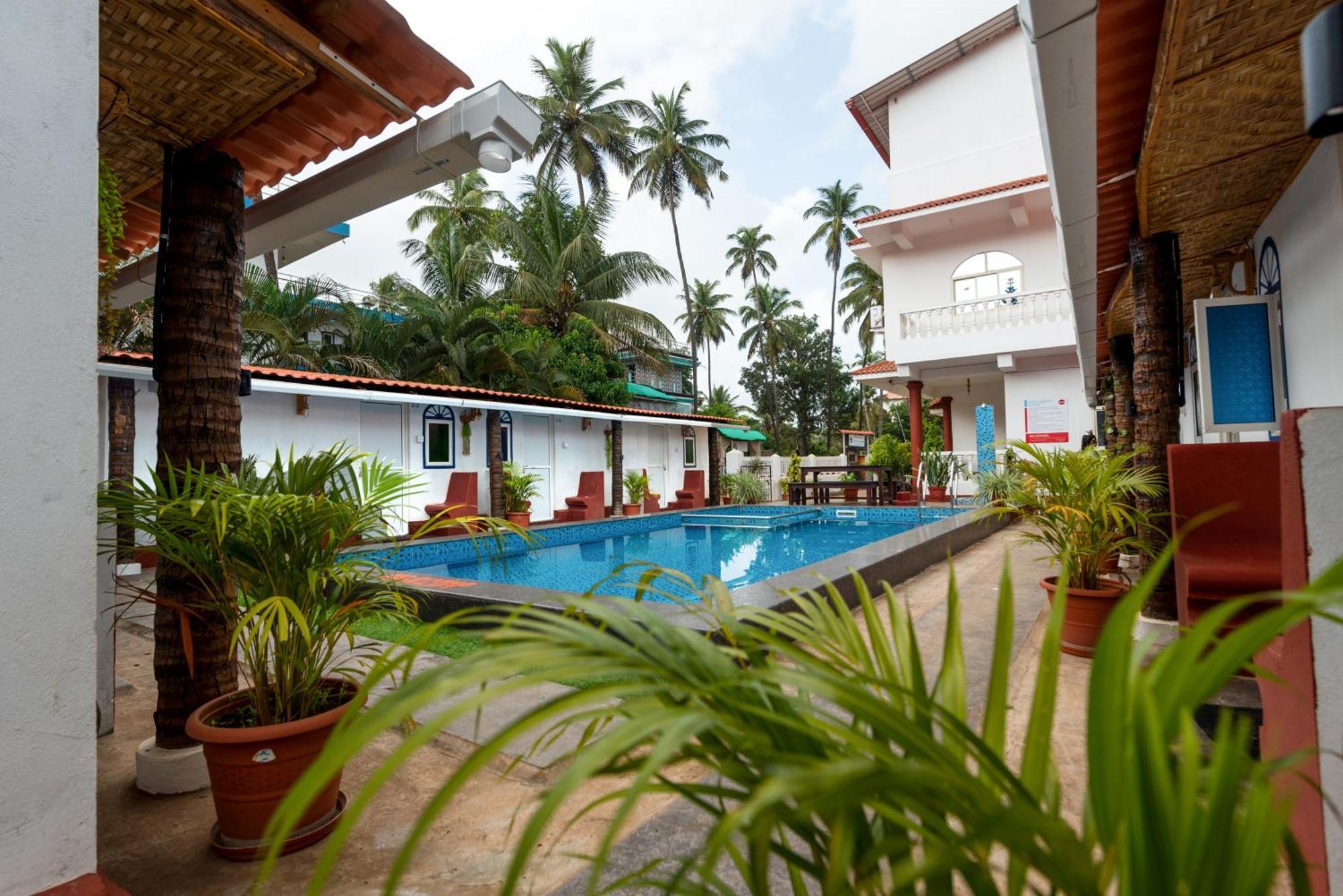 Hotel La Paulo'S Near Beach Resort Морджим Экстерьер фото